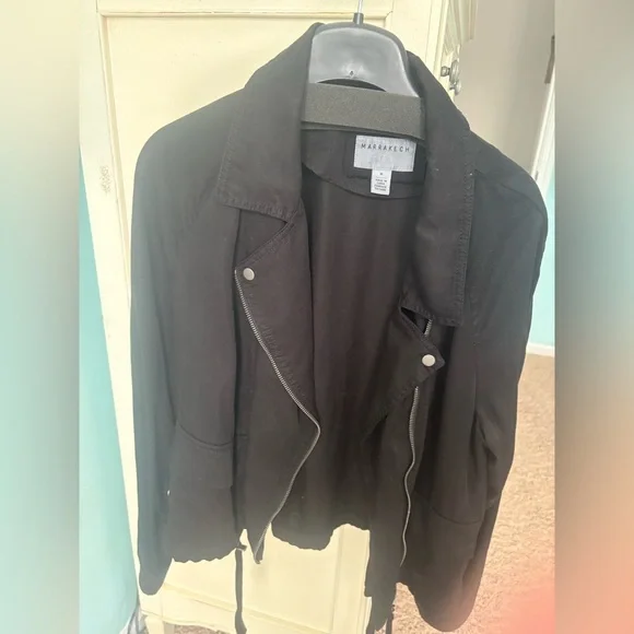 Anthropologie Black Leather Jacket Sleek Modern Design - Picture 1 of 3